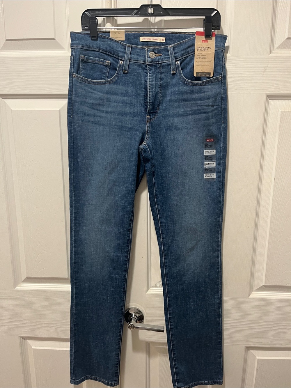 Levi's women’s Medium Blue Slim Jeans